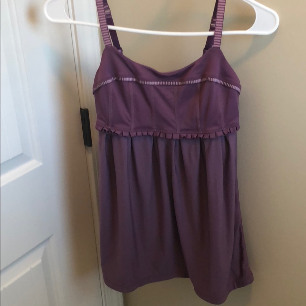Lululemon tank